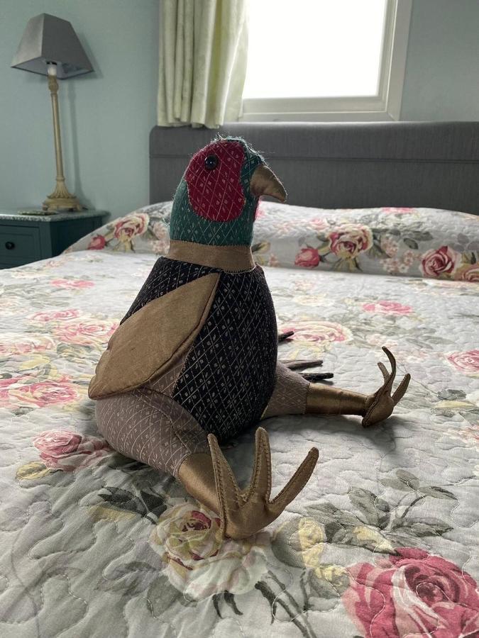 Pheasant Suites 콜체스터 외부 사진